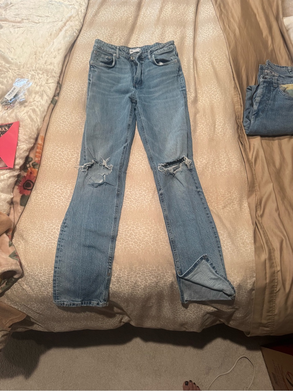 Zara Light Blue Distressed Straight-Leg Jeans